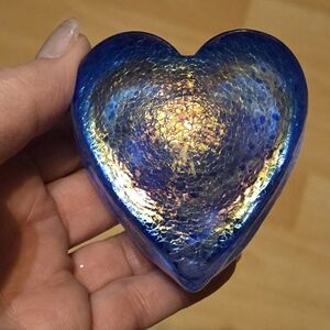 Robert Held Art Glass Irridescent Aqua Blue Heart Paperweight Figurine
